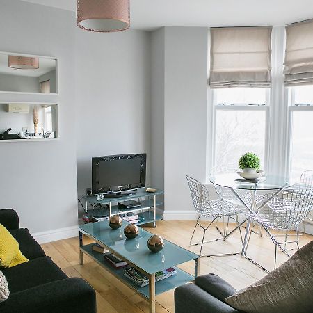 The Green House Classic 2 Bedroom Apartment ハロゲート エクステリア 写真