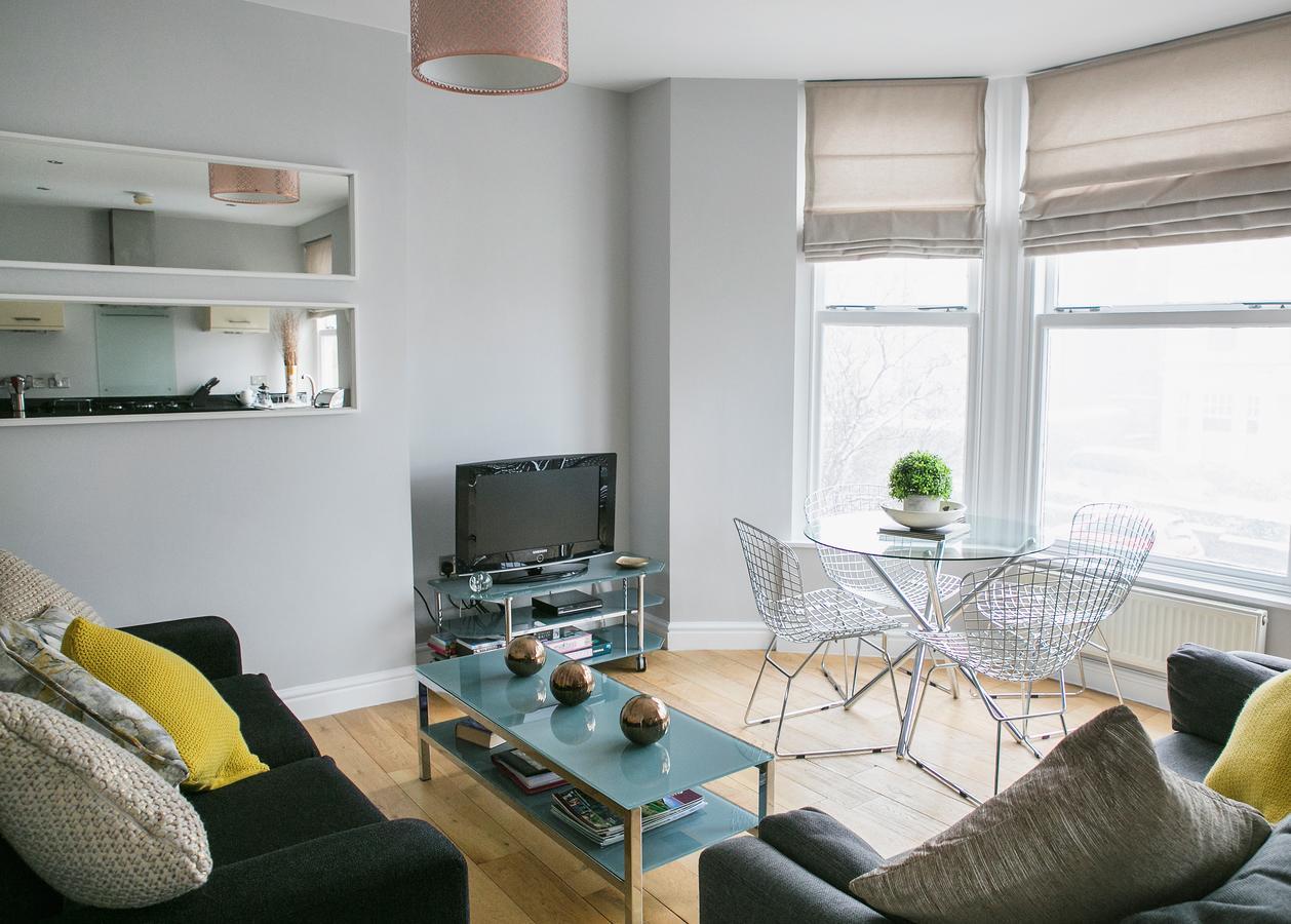 The Green House Classic 2 Bedroom Apartment ハロゲート エクステリア 写真